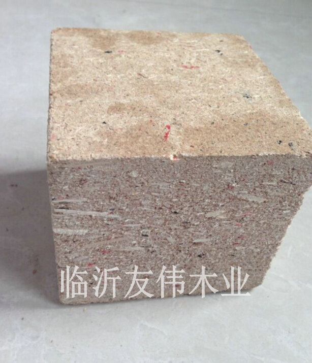 如何制作高質量的刨花木墩？